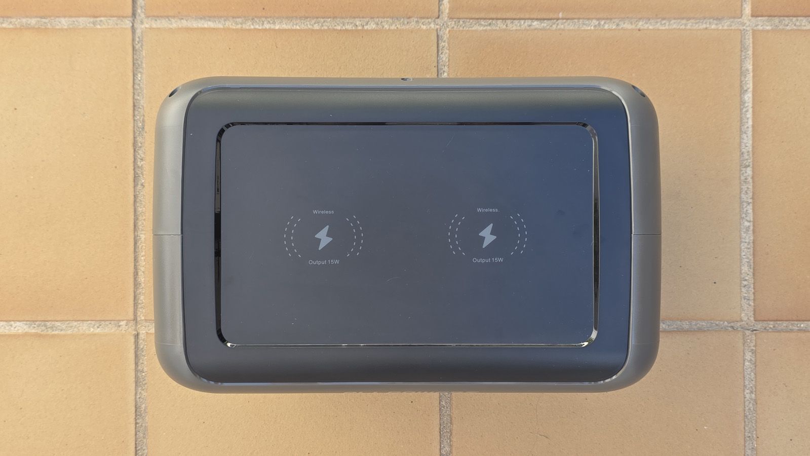 AllPowers Estación de energía R2500 con panel solar SP037