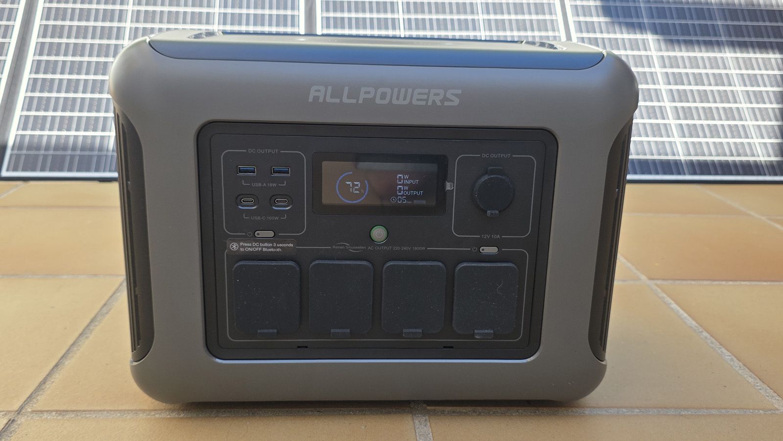 AllPowers Estación de energía R2500 con panel solar SP037